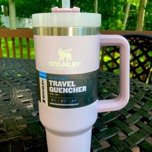 💜💜💜 Orchid Stanley Quencher 40oz Orchid